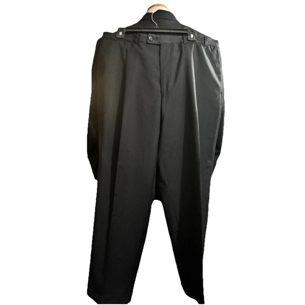 Alfani Exclusively for Macy's 3-Button Suit Set (38R / 38x30)